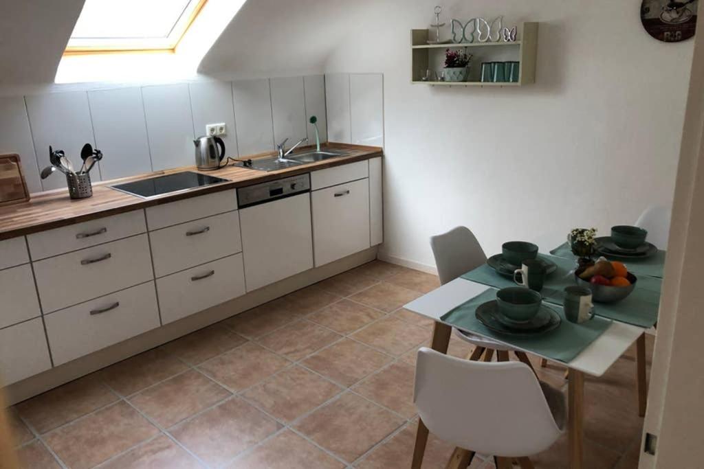Ferienwohnung Und Monteurwohnung Matthies Naehe Koeln 30Km Kurten Luaran gambar
